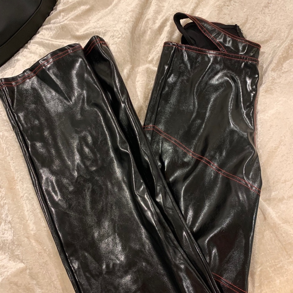 I am Gia leather pants